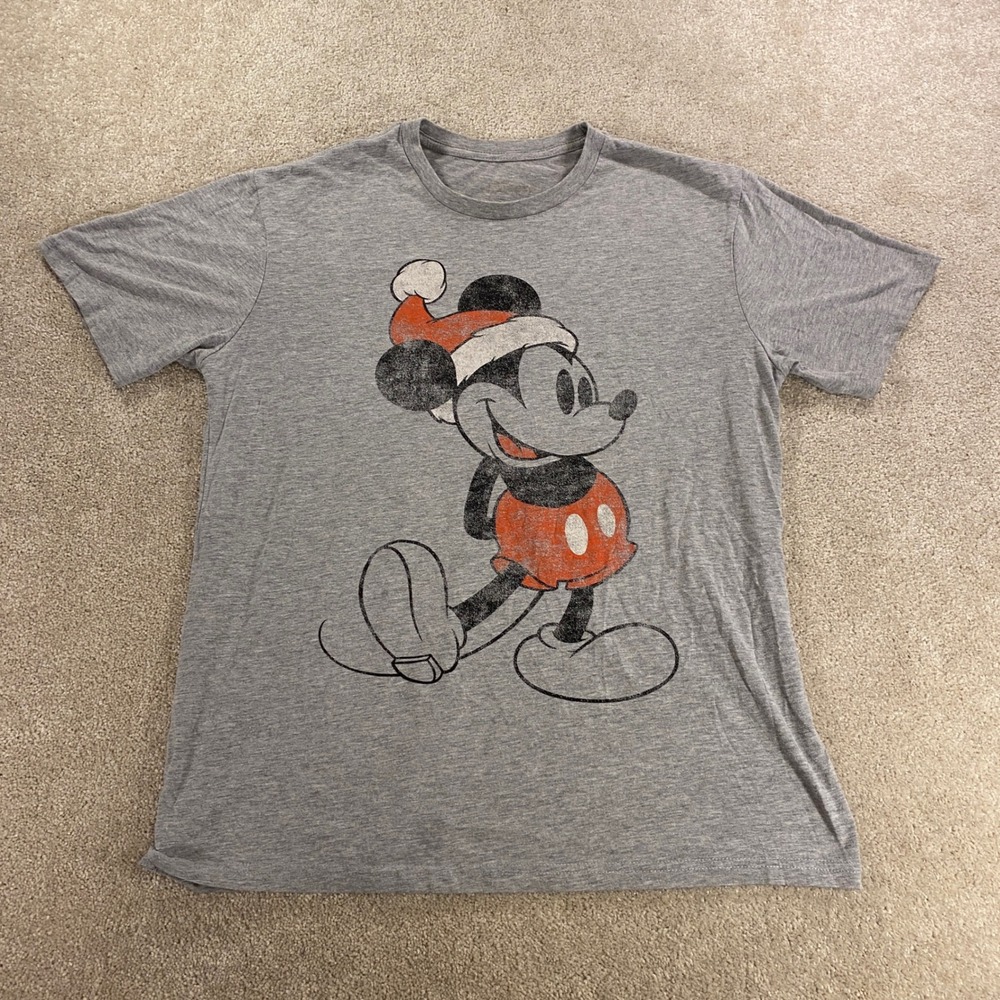 Disney Mickey Mouse T-Shirt Mens Large Gray Santa Hat Holiday Graphic Tee